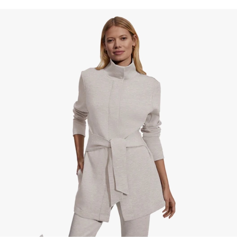 Varley Light Gray Anset wrap jacket SZ XL button closure super soft athleisure - Picture 3 of 16